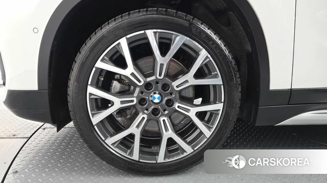 BMW X1 (F48) id 4592784 из Кореи 32