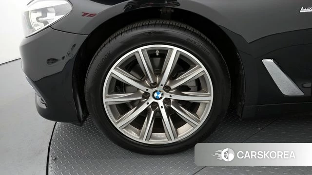 BMW 5 Series (G30) id 3801442 из Кореи 15