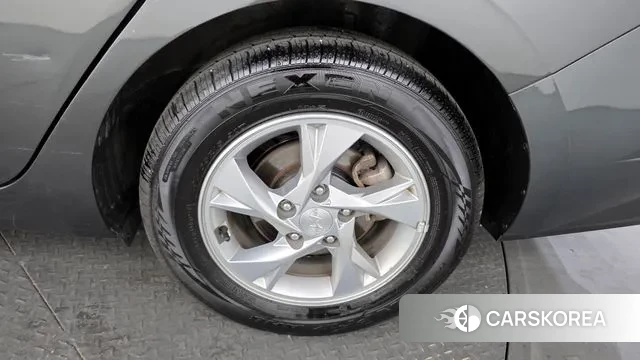 Hyundai Avante (CN7) id 3540118 из Кореи 15