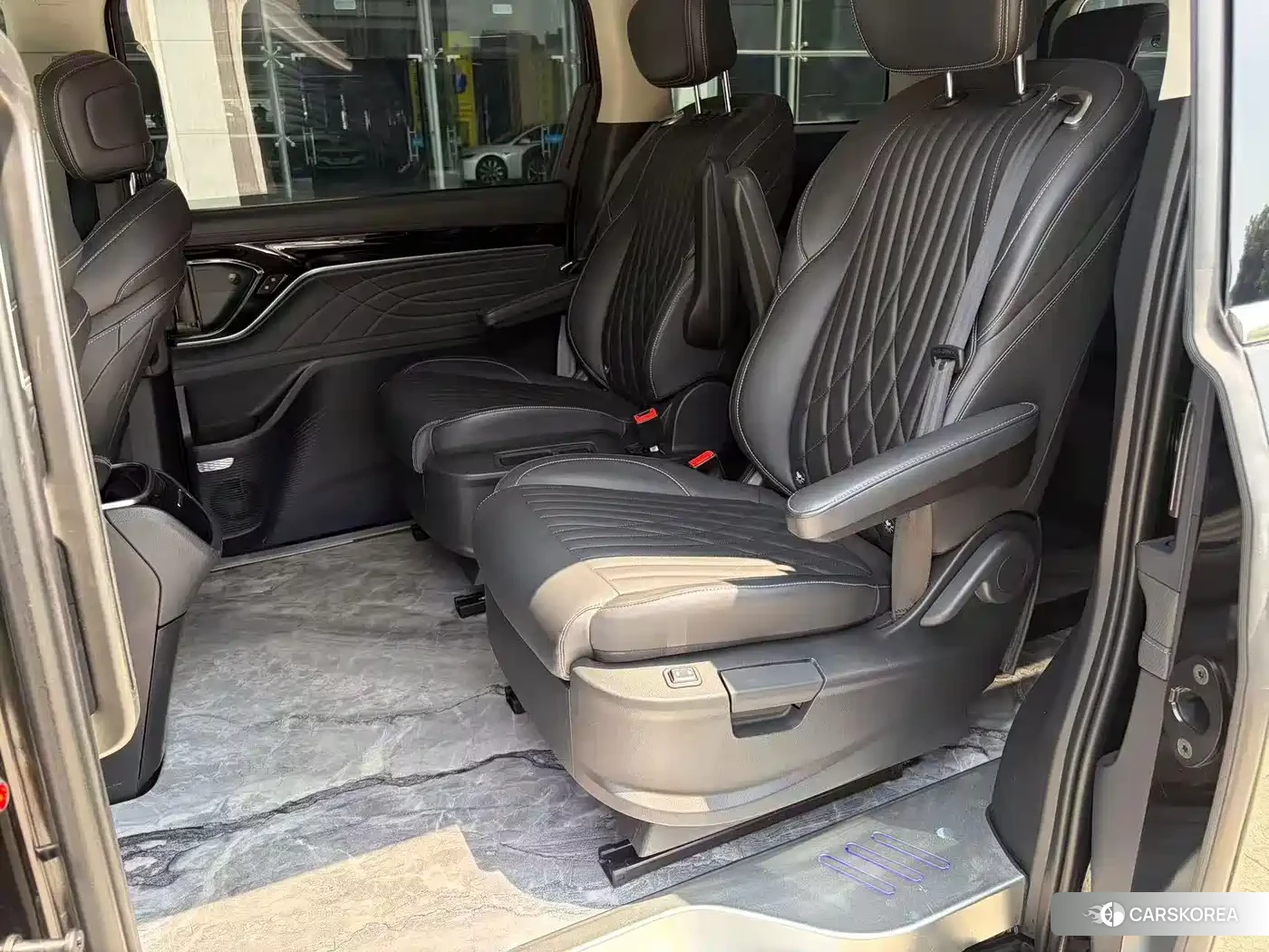 Volkswagen ID.6 X id 4600715 из Китая 10