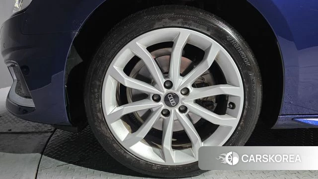 Audi A4 (B9) id 3858998 из Кореи 15