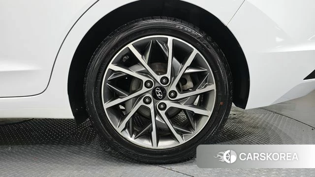 Hyundai The New Avante AD id 3813993 из Кореи 15