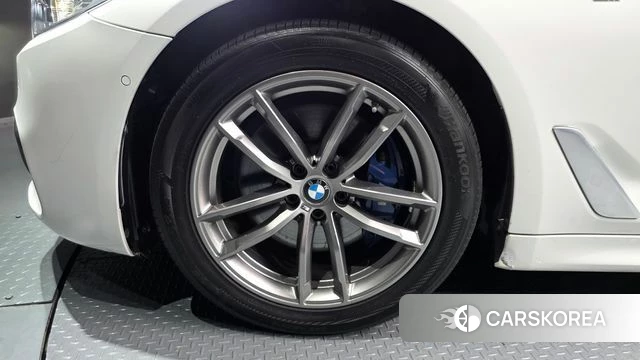 BMW 5 Series (G30) id 4390553 из Кореи 15