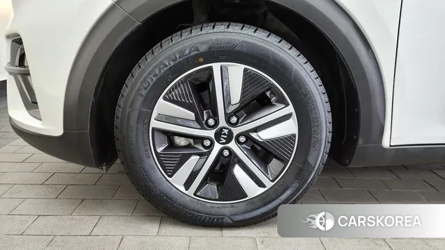 Kia The New Niro id 3748262 из Кореи 15