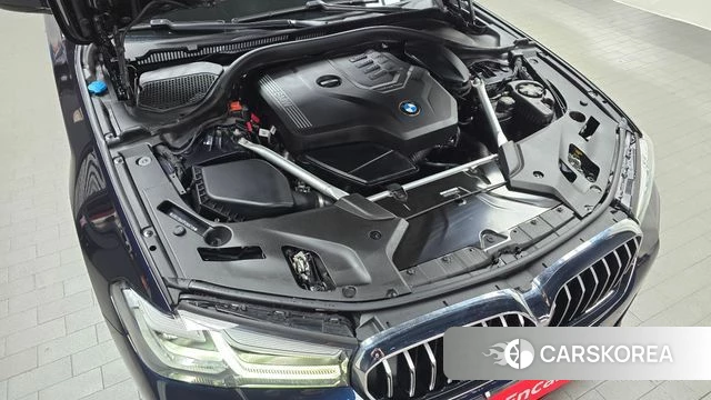 BMW 5 Series (G30) id 4696388 из Кореи 28