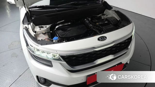 Kia Seltos id 4244998 из Кореи 26