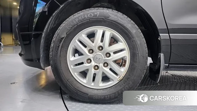 Hyundai The New Grand Starex id 3396702 из Кореи 15