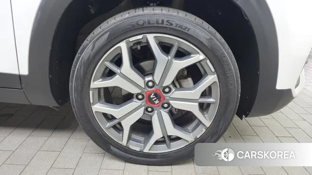 Kia Seltos id 3489388 из Кореи 15