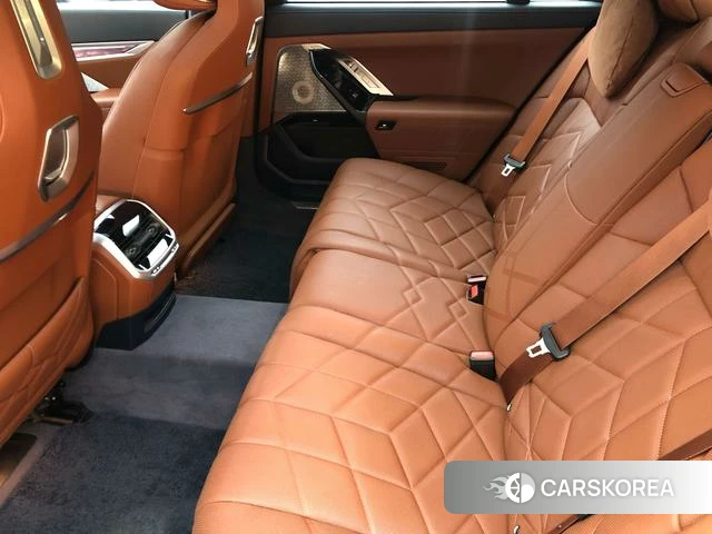 BMW i7 id 4208350 из Китая 13