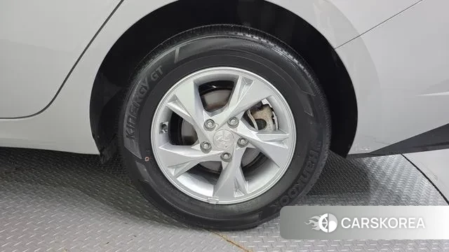 Hyundai Avante (CN7) id 2970075 из Кореи 15