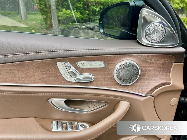 Mercedes-Benz E-class id 4274162 из Китая 12