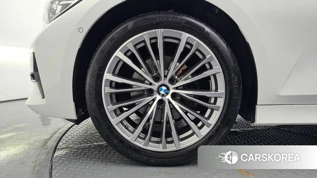 BMW 3 Series (G20) id 4338426 из Кореи 15