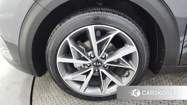 Kia The New Niro id 2990881 из Кореи 15