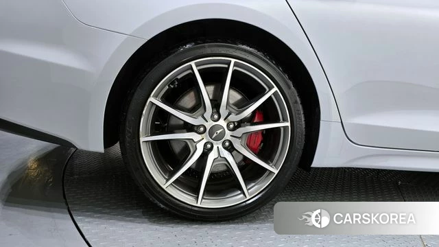 Genesis G70 id 4371936 из Кореи 25