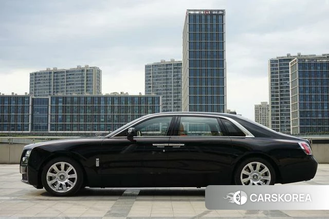Rolls-Royce Gust 2023 Черный из Китая, фото 5