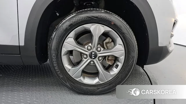 Kia Seltos id 3379533 из Кореи 15