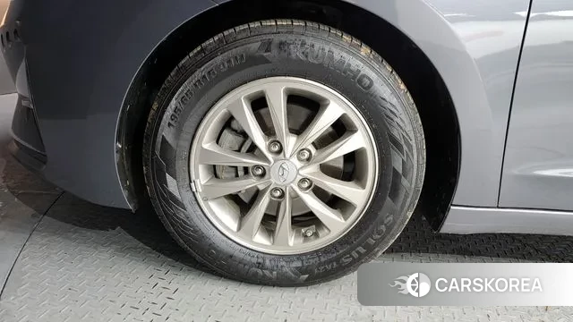 Hyundai The New Avante AD id 3772905 из Кореи 15