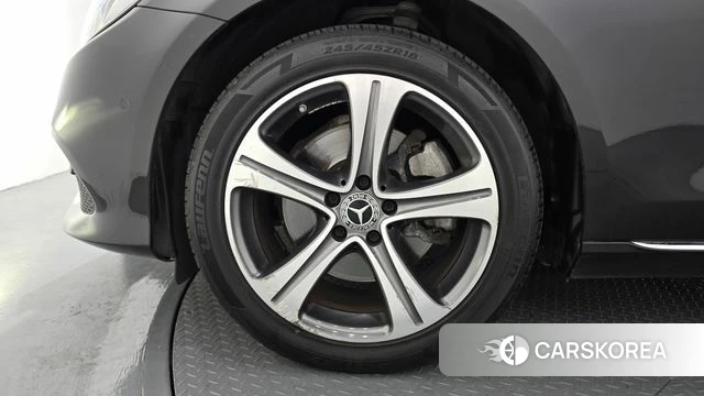Mercedes-Benz E-Class W213 id 4647600 из Кореи 15