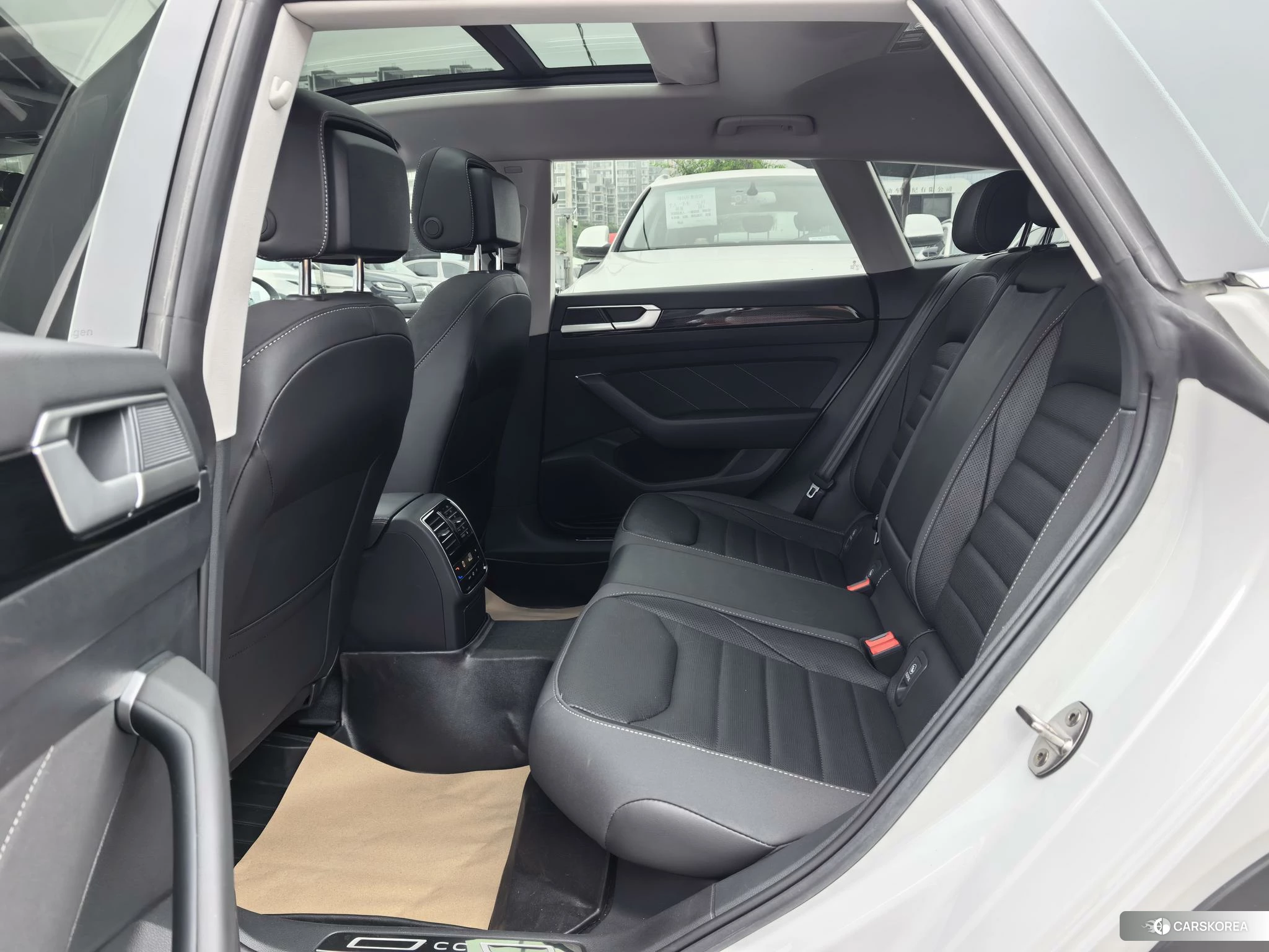 Volkswagen CC id 4461732 из Китая 10