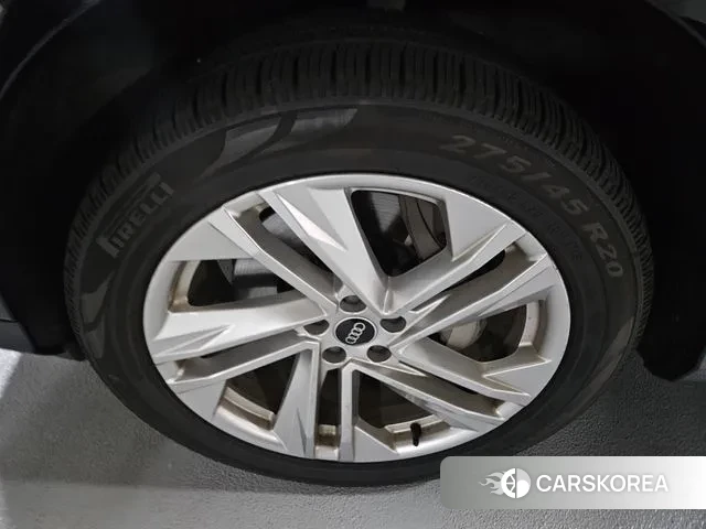 Audi Q7 (4M) id 2969638 из Кореи 12