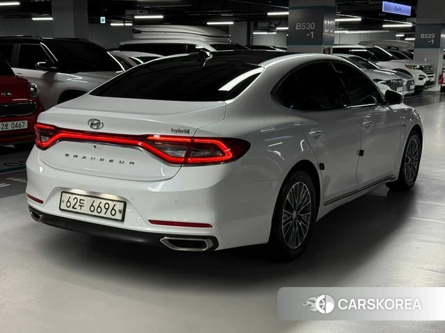 Hyundai Grandeur IG Hybrid id 4390344 из Кореи 15
