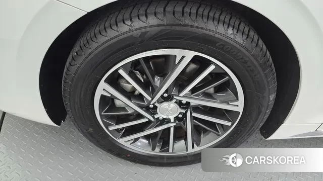 Hyundai The New Grandeur IG id 3344375 из Кореи 15