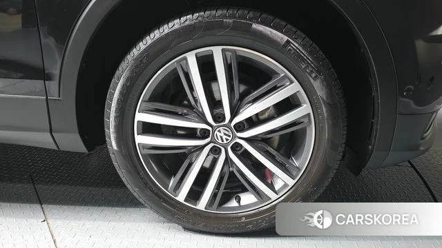 Volkswagen Tiguan Allspace id 4350642 из Кореи 29