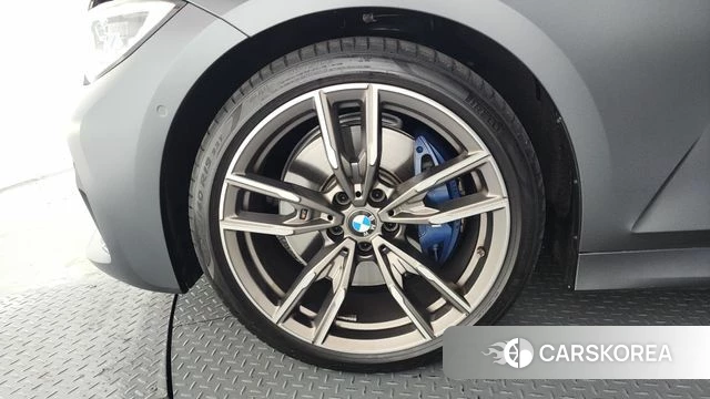 BMW 3 Series (G20) id 4377381 из Кореи 29