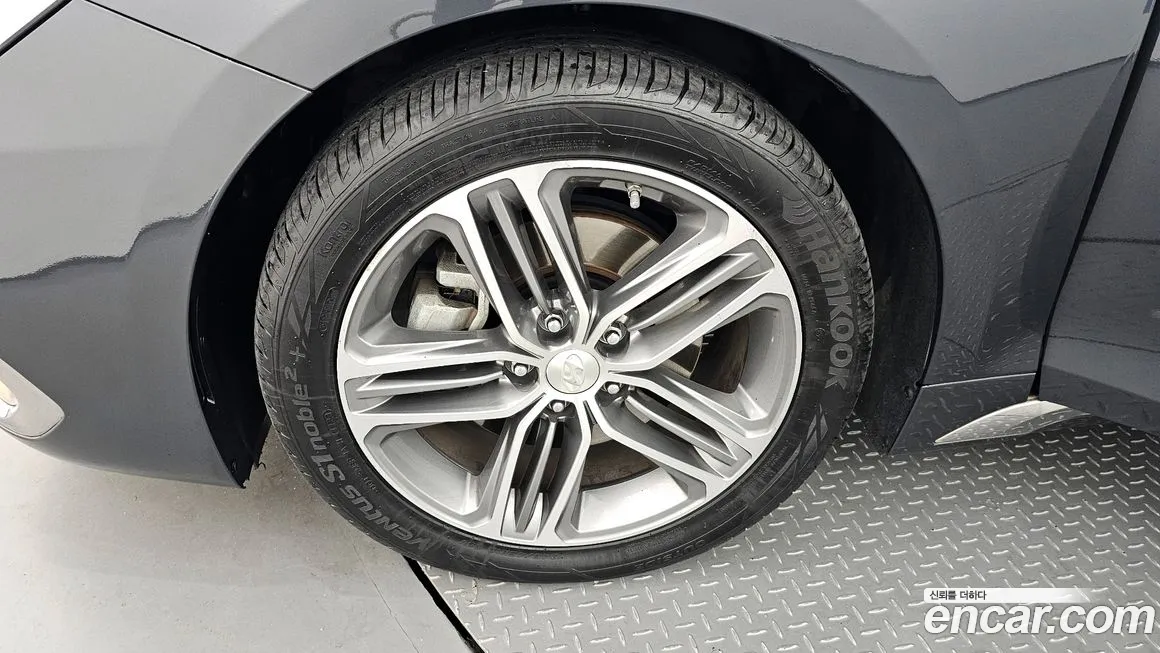 Hyundai Grandeur IG id 2026428 из Кореи 15