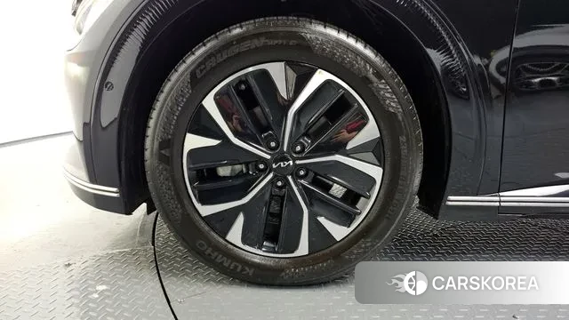 Kia EV6 id 3196326 из Кореи 15