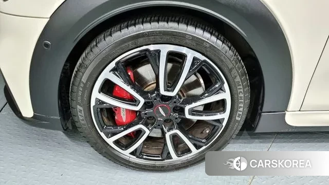 Mini Cooper S id 3053783 из Кореи 15