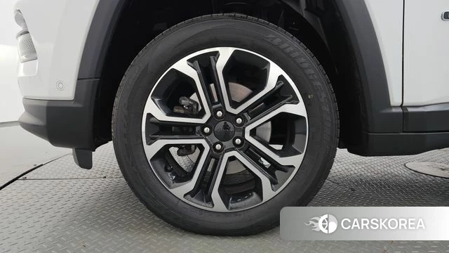 Jeep Compass 2nd Generation id 4488878 из Кореи 27