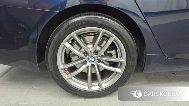 BMW 5 Series (G30) id 4713184 из Кореи 15