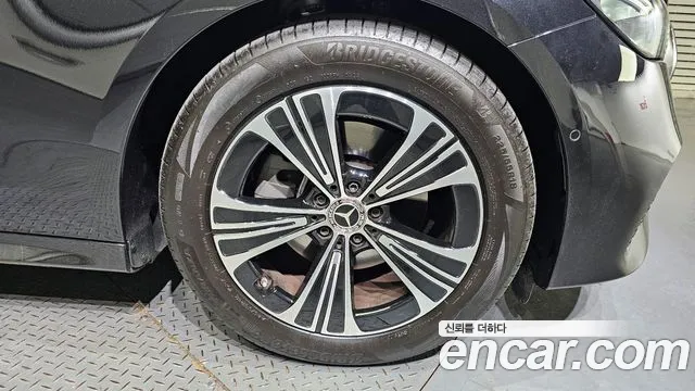 Mercedes-Benz E-Class W214 id 2716358 из Кореи 15