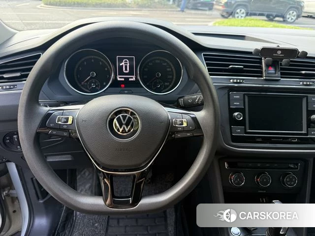 Volkswagen Tiguan L id 4301087 из Китая 24