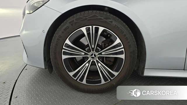 Mercedes-Benz E-Class W214 id 4394492 из Кореи 15