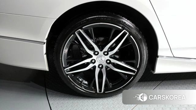 Honda Accord 10th Generation id 4309008 из Кореи 27