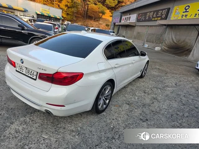 BMW 5 Series (G30) id 3444708 из Кореи 14