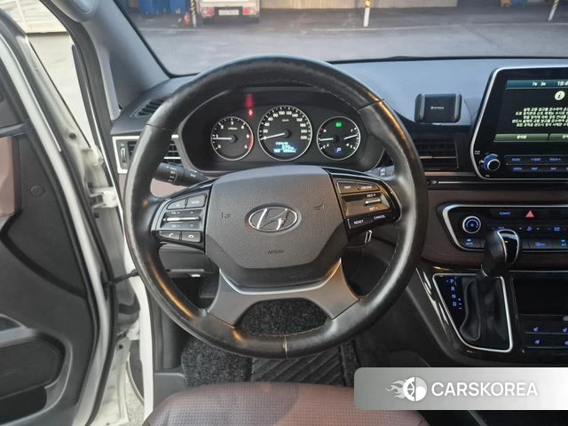 Hyundai The New Grand Starex id 4543702 из Кореи 10
