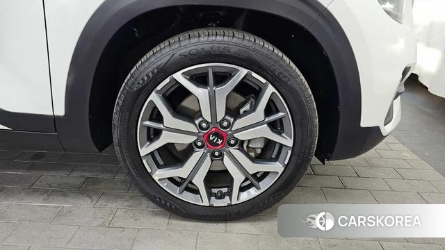 Kia Seltos id 3813727 из Кореи 15