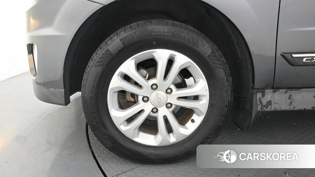 Ssangyong The New Korando Sports id 4755533 из Кореи 25