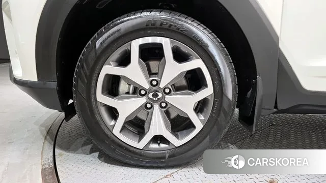 Ssangyong The New Torres id 3544468 из Кореи 15