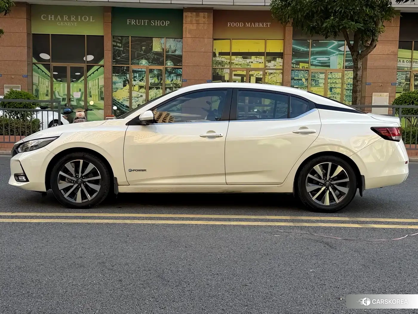 Nissan Sylphy id 4565292 из Китая 12