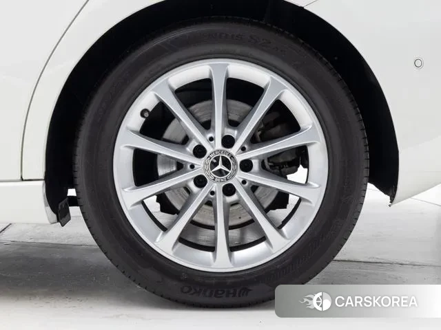 Mercedes-Benz A-Class W177 id 3747496 из Кореи 15