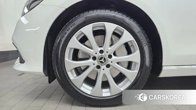 Mercedes-Benz E-Class W213 id 3766592 из Кореи 15