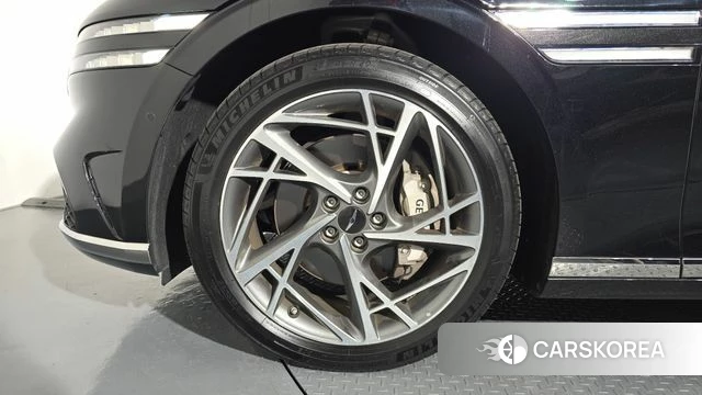 Genesis G90 (RS4) id 4475324 из Кореи 30