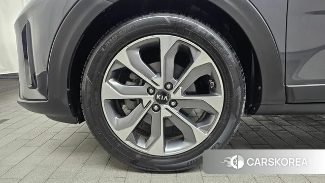 Kia Stonic id 4471260 из Кореи 15