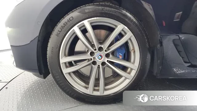 BMW 6 Series GT (G32) id 3428563 из Кореи 15