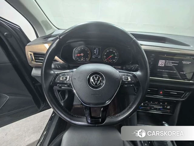 Volkswagen Tuyue id 4253172 из Китая 10