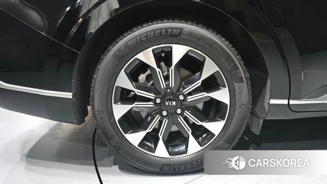 Kia Carnival 4th generation id 4688427 из Кореи 27
